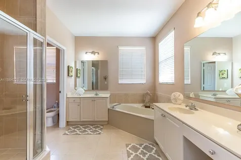 15226 SW 29th Terrace Miami FL 33185