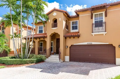 15226 SW 29th Terrace Miami FL 33185