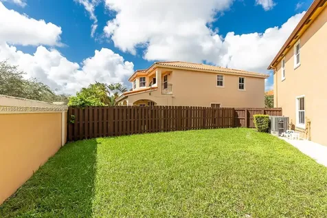15226 SW 29th Terrace Miami FL 33185