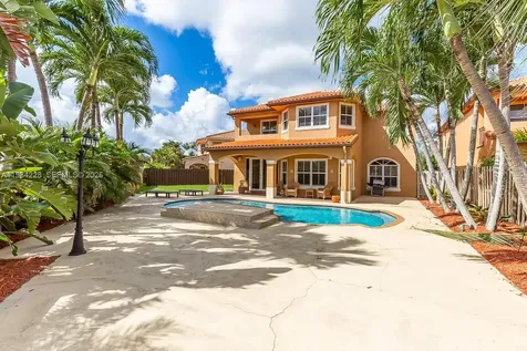 15226 SW 29th Terrace Miami FL 33185