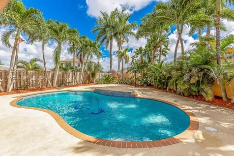 15226 SW 29th Terrace Miami FL 33185