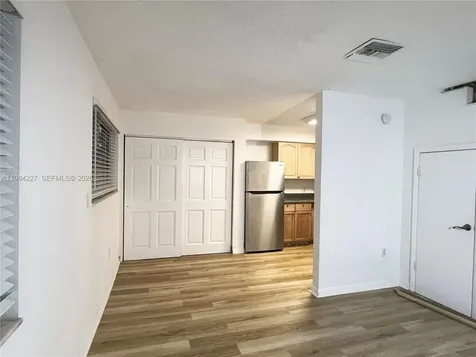 65 NE 59th Street Miami FL 33137