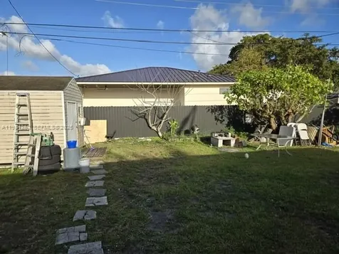 4135 SW 116th Avenue Miami FL 33165