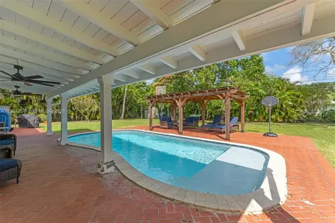12945 SW 82nd Avenue Pinecrest FL 33156