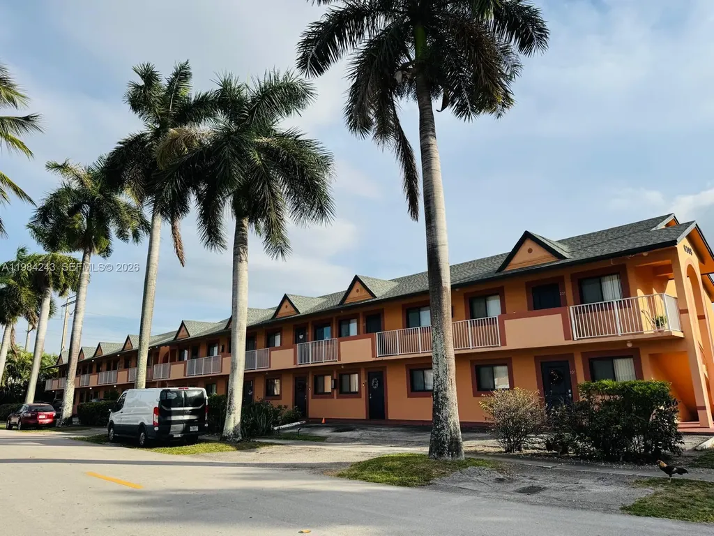 6395 W 22nd Court Hialeah FL 33016