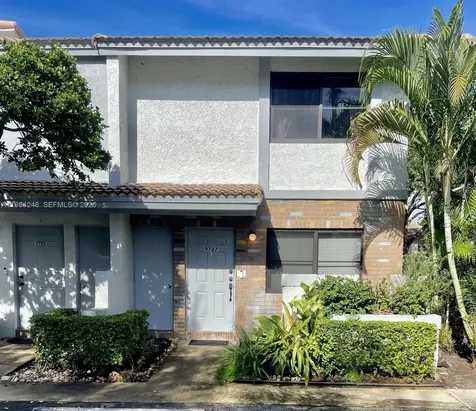 9787 Riverside Drive Coral Springs FL 33071