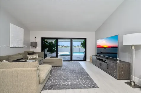 17611 Lake Park Road Boca Raton FL 33487
