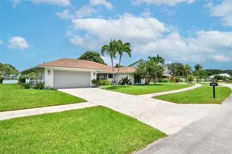17611 Lake Park Road Boca Raton FL 33487