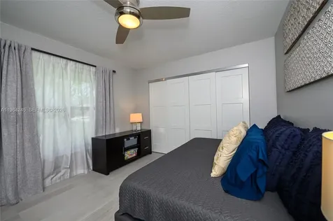 17611 Lake Park Road Boca Raton FL 33487