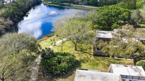506 5th Terrace Palm Beach Gardens FL 33418