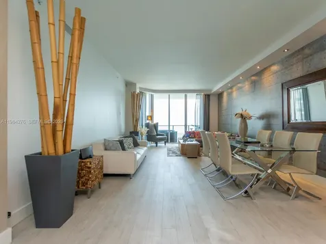 1300 Brickell Bay Drive Miami FL 33131