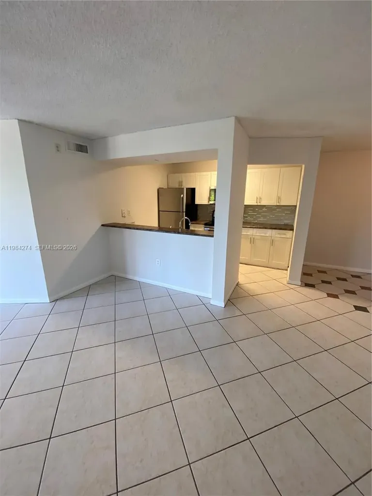 7035 NW 186th Street Hialeah FL 33015