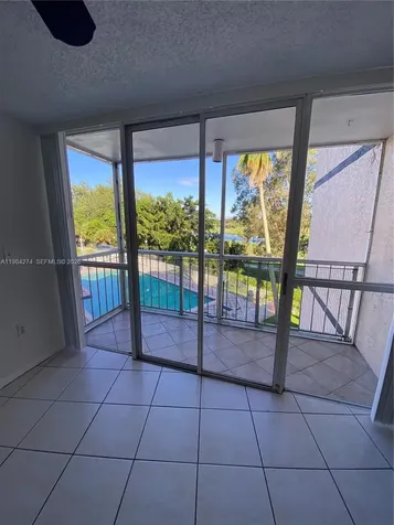 7035 NW 186th Street Hialeah FL 33015