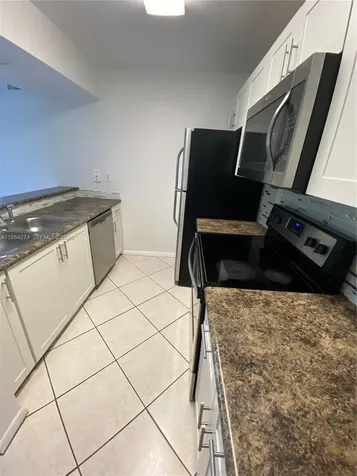 7035 NW 186th Street Hialeah FL 33015