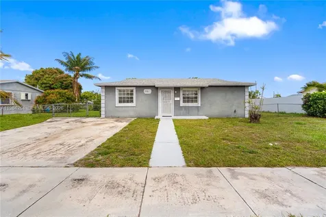 3361 NW 189th Street Miami Gardens FL 33056