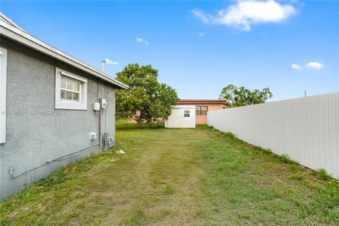 3361 NW 189th Street Miami Gardens FL 33056