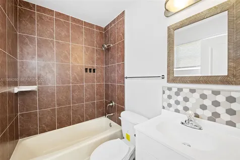 864 NW 16th Terrace Fort Lauderdale FL 33311