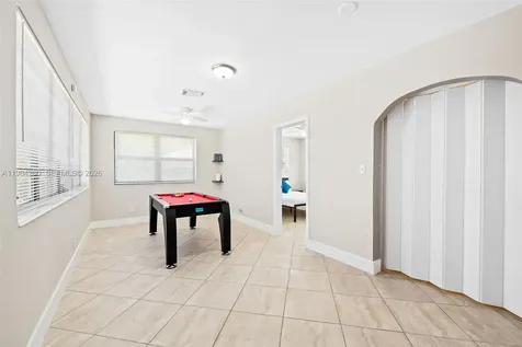 864 NW 16th Terrace Fort Lauderdale FL 33311