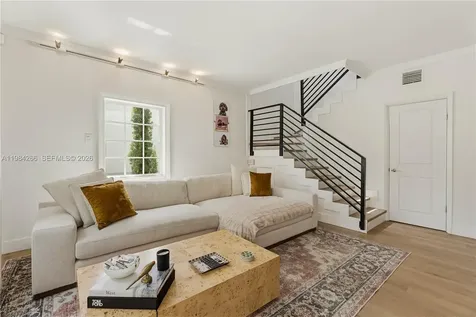 261 Navarre Avenue Coral Gables FL 33134