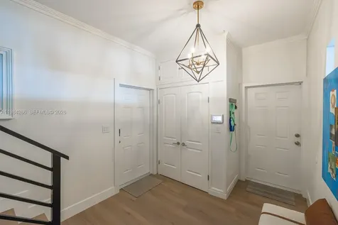 261 Navarre Avenue Coral Gables FL 33134
