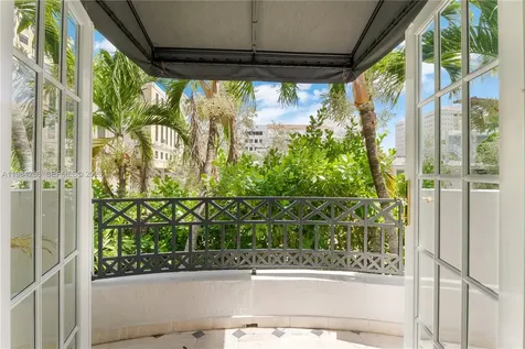 261 Navarre Avenue Coral Gables FL 33134