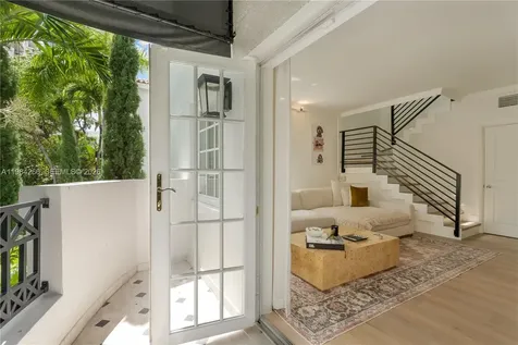 261 Navarre Avenue Coral Gables FL 33134