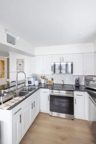 261 Navarre Avenue Coral Gables FL 33134