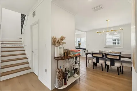 261 Navarre Avenue Coral Gables FL 33134