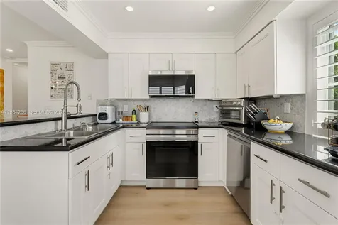 261 Navarre Avenue Coral Gables FL 33134