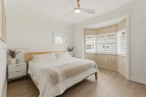 261 Navarre Avenue Coral Gables FL 33134