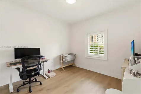261 Navarre Avenue Coral Gables FL 33134