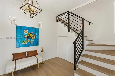 261 Navarre Avenue Coral Gables FL 33134