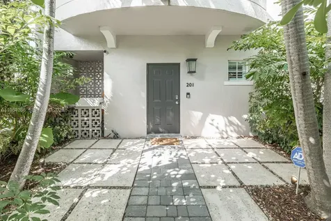 261 Navarre Avenue Coral Gables FL 33134