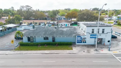 1186 NW 103rd Street Miami FL 33150