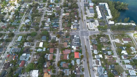 1186 NW 103rd Street Miami FL 33150