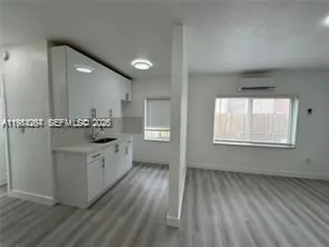 2001 NW Flagler Terrace Miami FL 33125