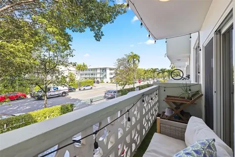 949 Pennsylvania Avenue Miami Beach FL 33139