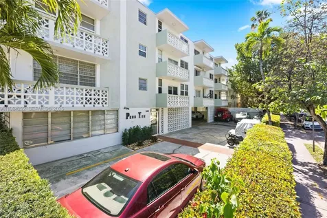 949 Pennsylvania Avenue Miami Beach FL 33139