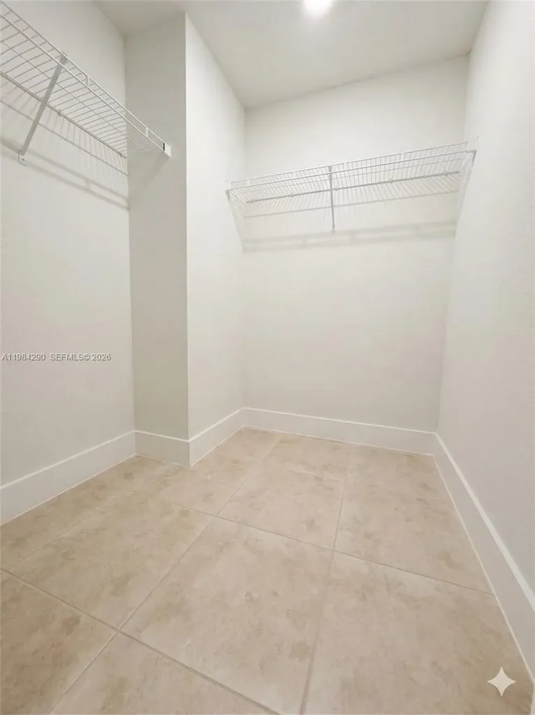 2801 Riverside Drive Coral Springs FL 33065