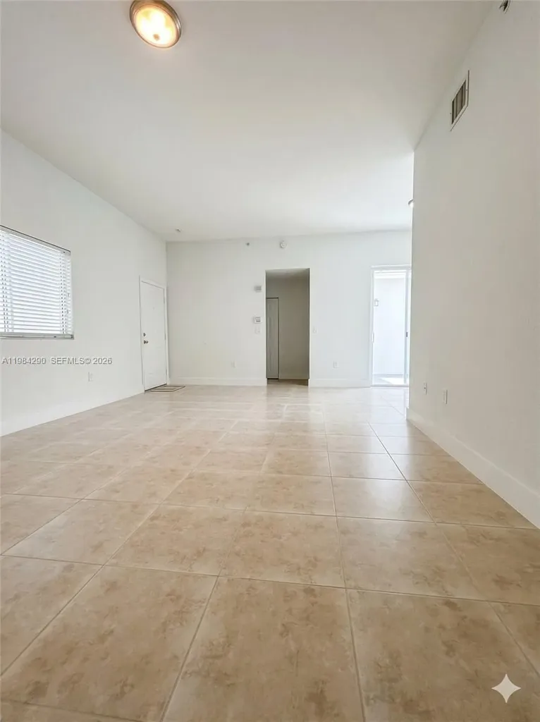 2801 Riverside Drive Coral Springs FL 33065
