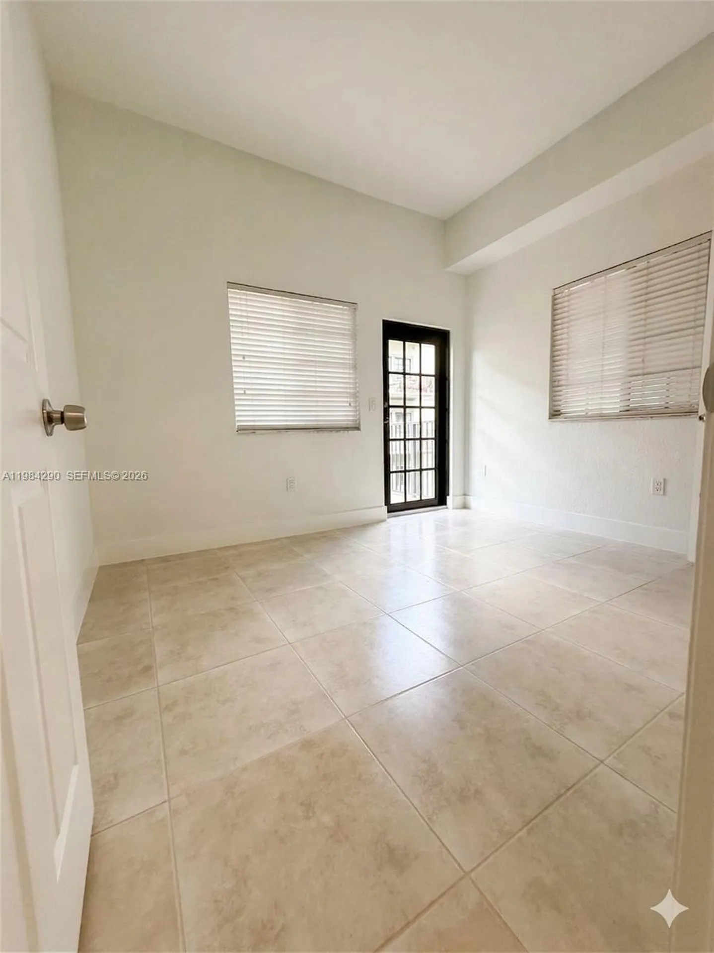 2801 Riverside Drive Coral Springs FL 33065