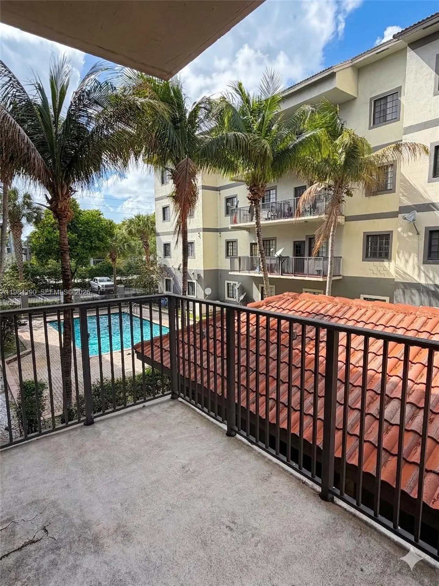 2801 Riverside Drive Coral Springs FL 33065