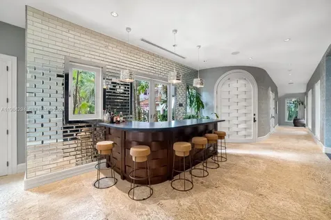 16 Palm Avenue Miami Beach FL 33139