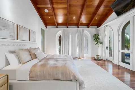 16 Palm Avenue Miami Beach FL 33139