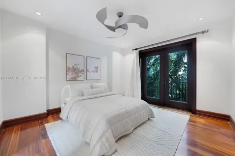 16 Palm Avenue Miami Beach FL 33139