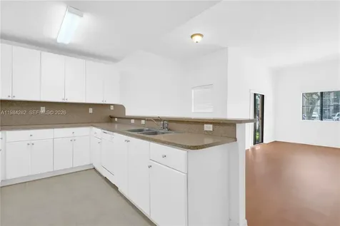 22911 SW 88th Place Cutler Bay FL 33190