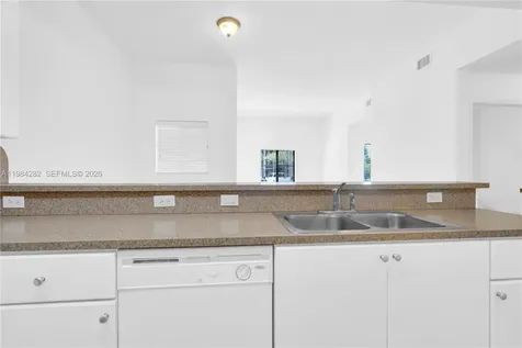 22911 SW 88th Place Cutler Bay FL 33190