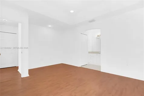 22911 SW 88th Place Cutler Bay FL 33190