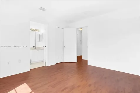 22911 SW 88th Place Cutler Bay FL 33190