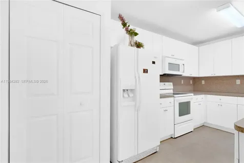22911 SW 88th Place Cutler Bay FL 33190